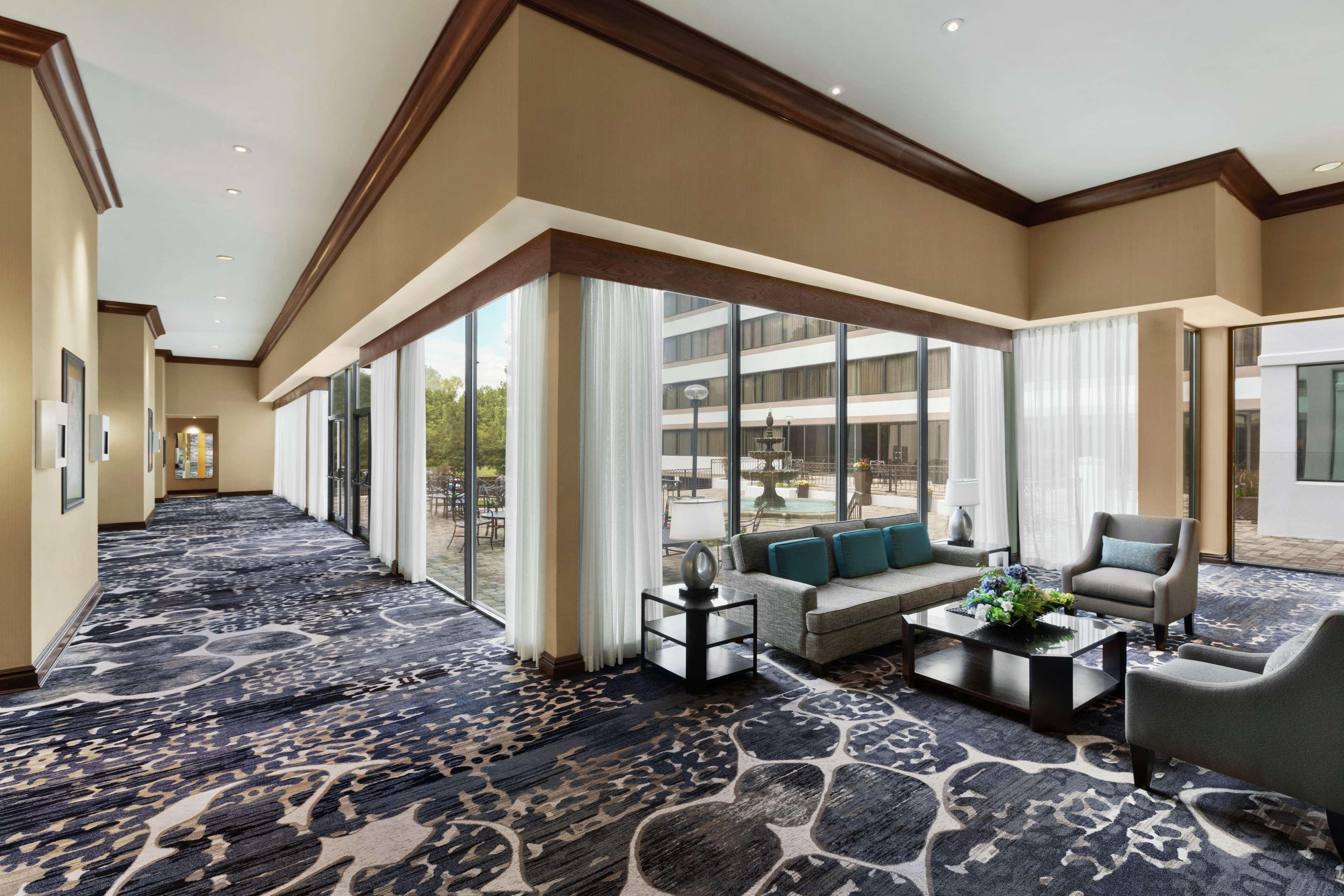 Hotel Doubletree By Hilton South Charlotte Tyvola Exteriér fotografie