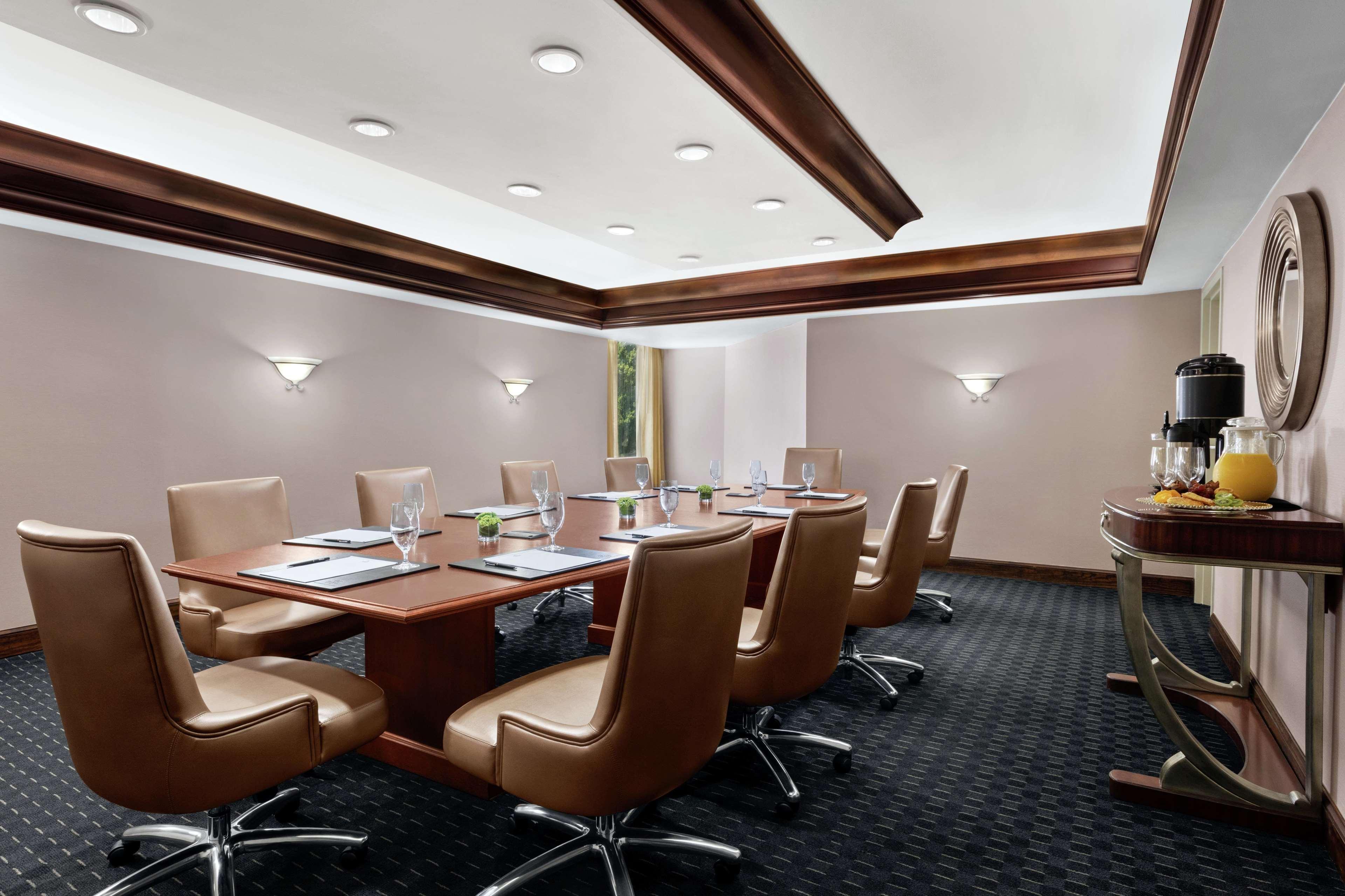 Hotel Doubletree By Hilton South Charlotte Tyvola Exteriér fotografie